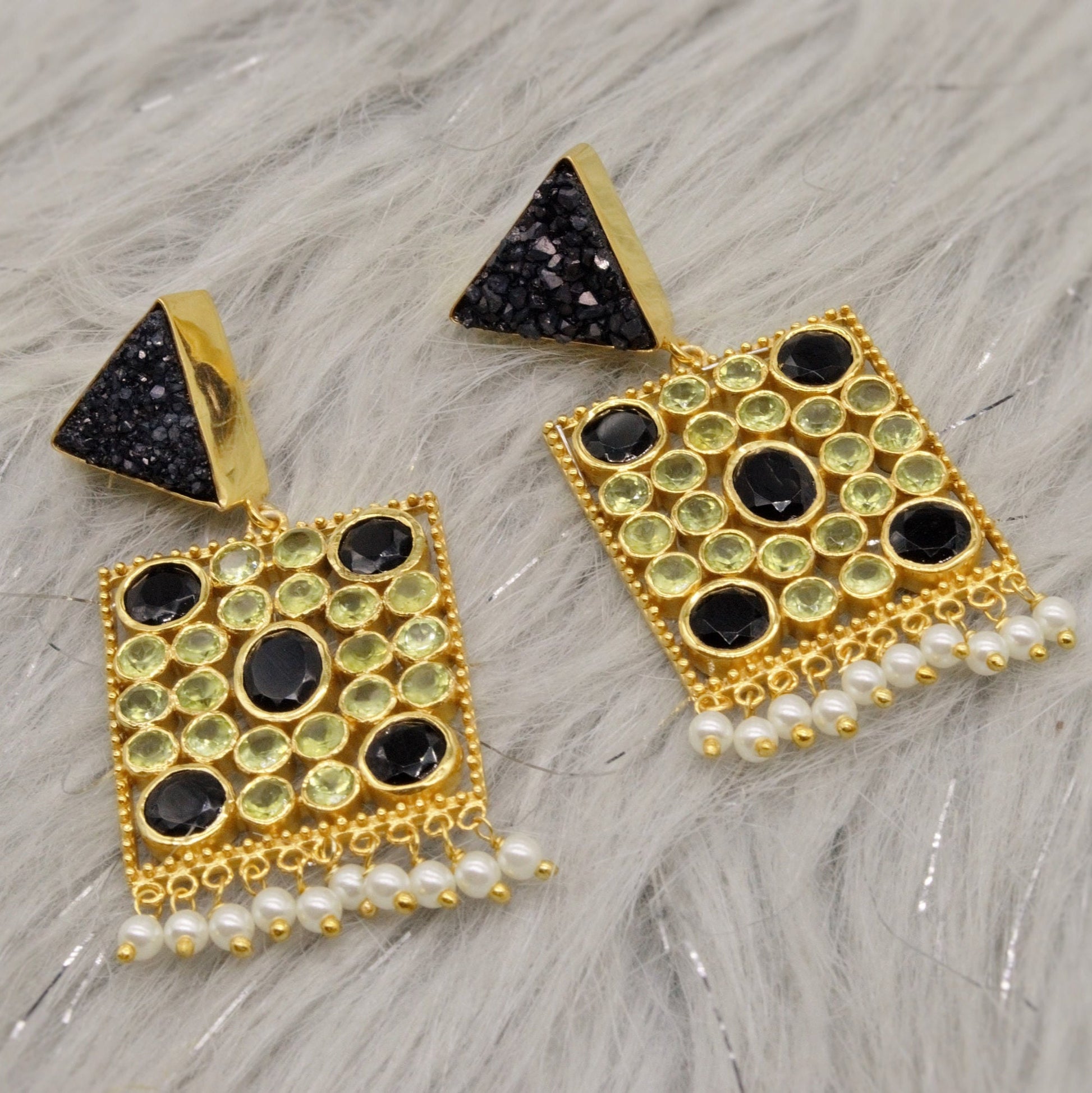 Black Agate, Onyx, Peridot Gold Earrings, August Birthstone Jewelry, Druzy Agate, Onyx Drop Earrings, Ethnic Indian Jhumka Earrings