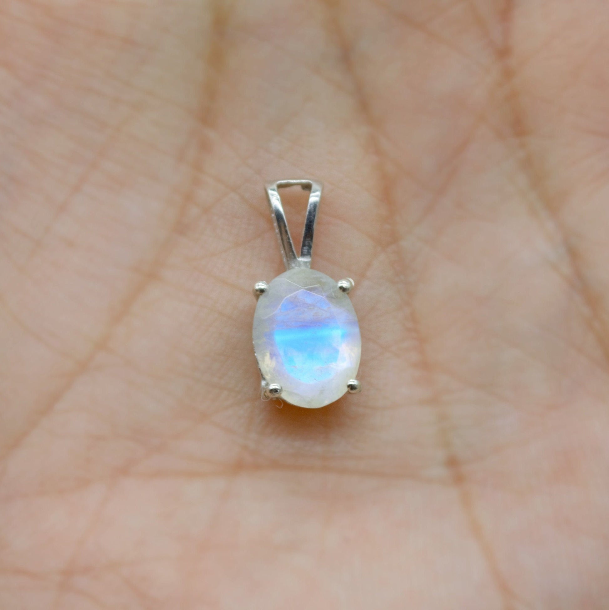 Gemstone Pendant Blue Topaz, Citrine, Peridot, Moonstone, Labradorite, Amethyst, Green Onyx, Dainty Sterling Silver Birthstone Pendant