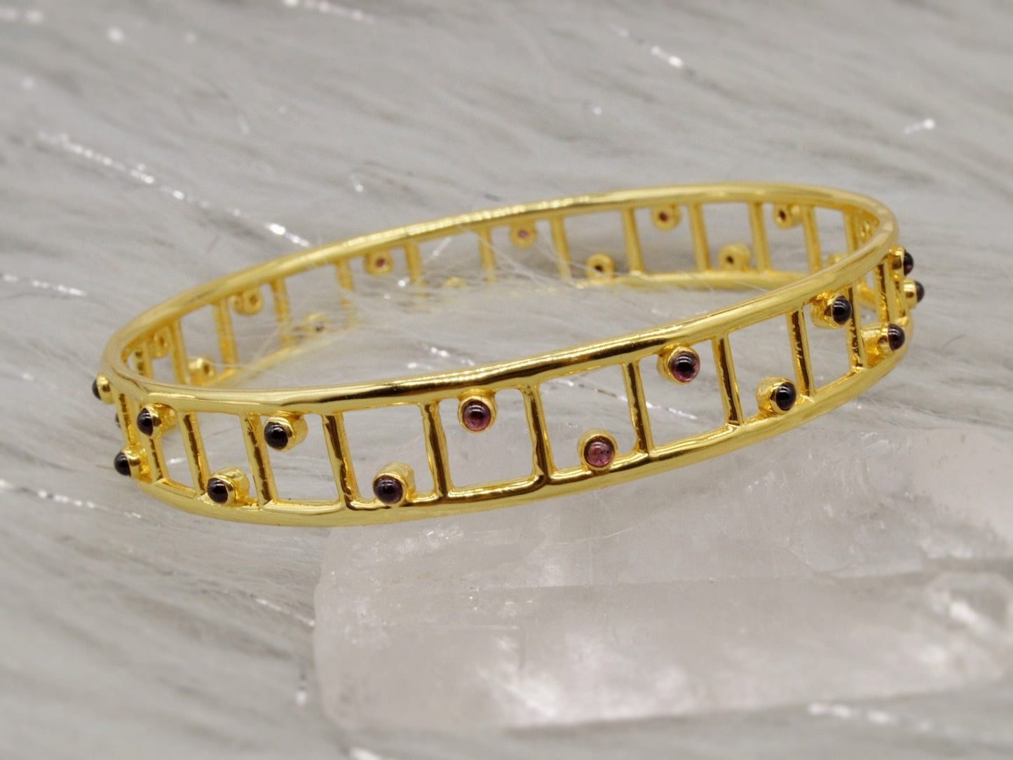 Garnet Gold Bangle Bracelet, January Birthstone Bangle, Unique Dainty Gemstone Bracelet, Indian Gold Bracelets, Kada Bangle For Women, 6.5cm