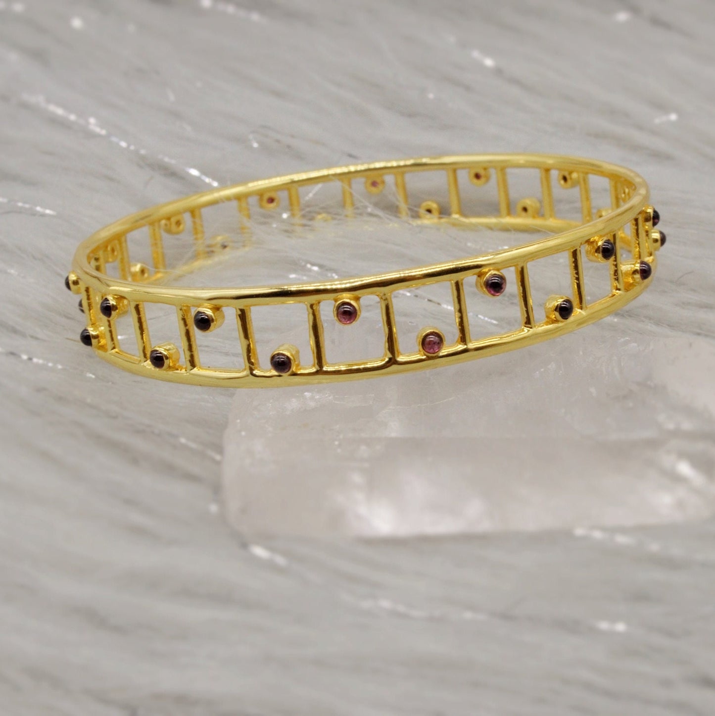 Garnet Gold Bangle Bracelet, January Birthstone Bangle, Unique Dainty Gemstone Bracelet, Indian Gold Bracelets, Kada Bangle For Women, 6.5cm