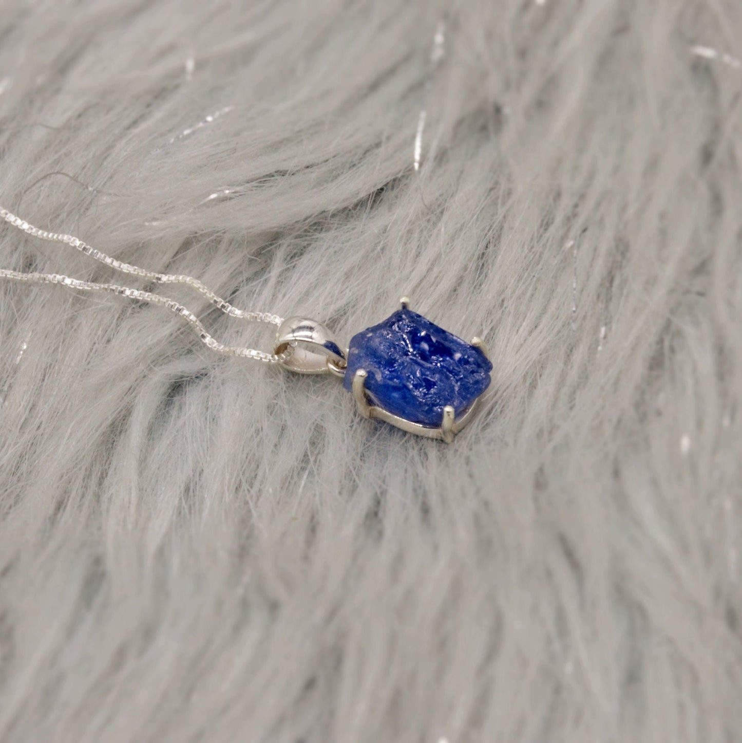 Raw Tanzanite Chain Pendant Necklace, Rough Cut Tanzanite Necklace, December Birthstone, Raw Gemstone, Sterling Silver, Birthday Gift