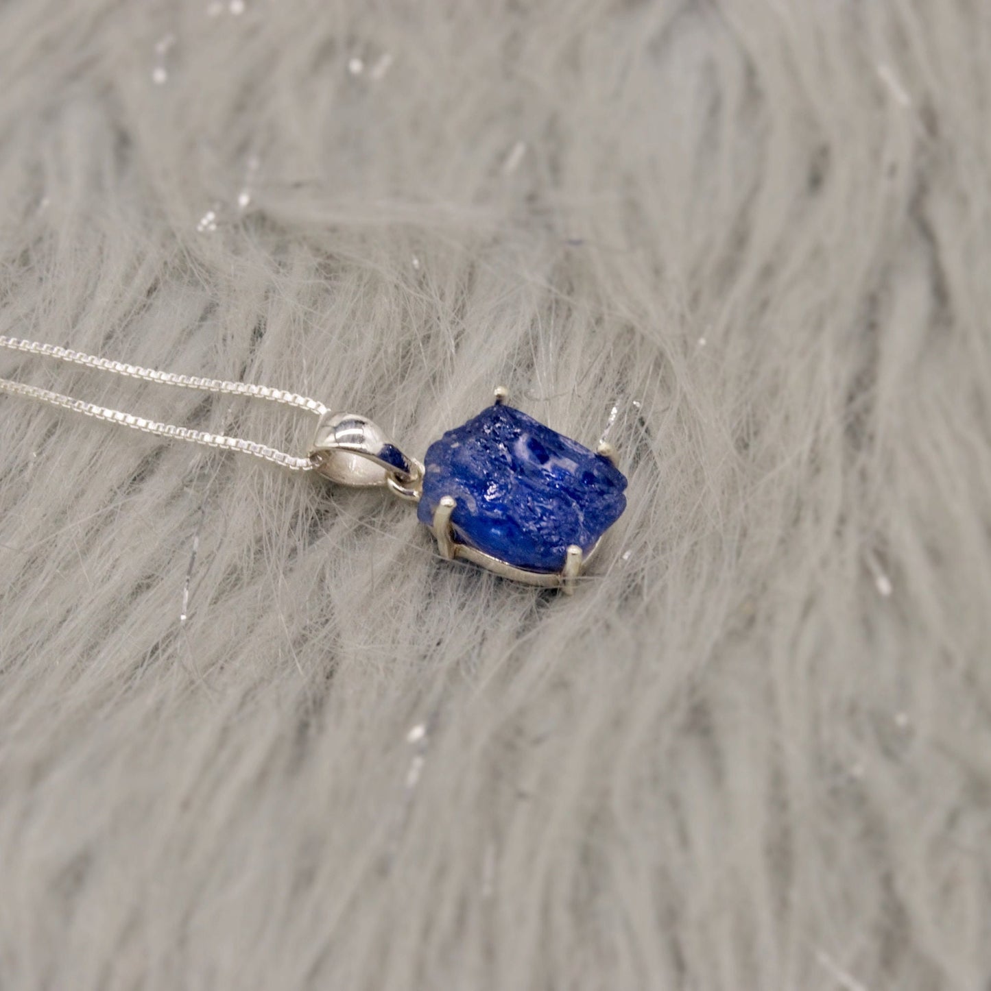 Raw Tanzanite Chain Pendant Necklace, Rough Cut Tanzanite Necklace, December Birthstone, Raw Gemstone, Sterling Silver, Birthday Gift